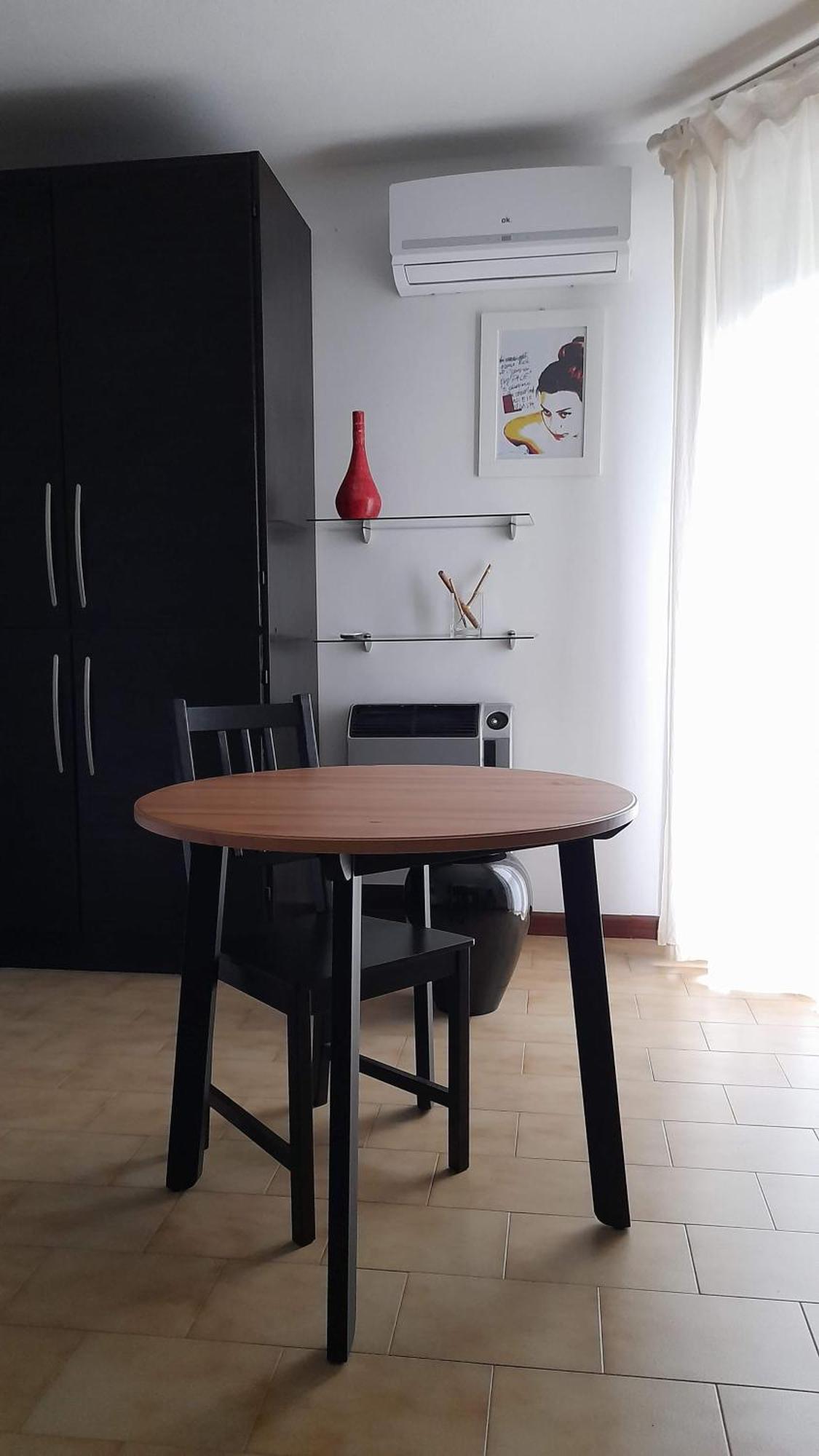 Invit Arti B&B Capoterra Ruang foto